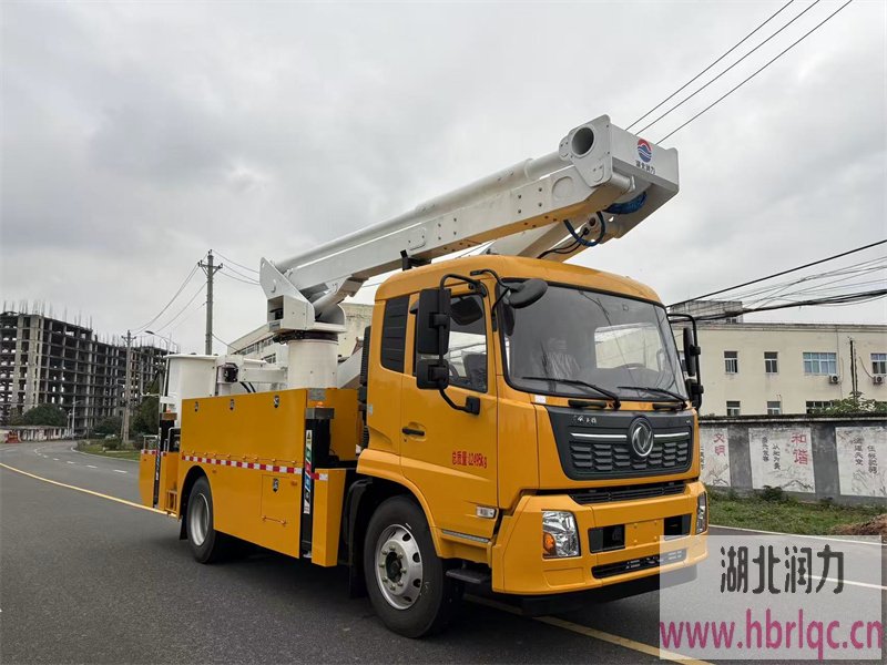 时代同款绝缘带电高空作业车